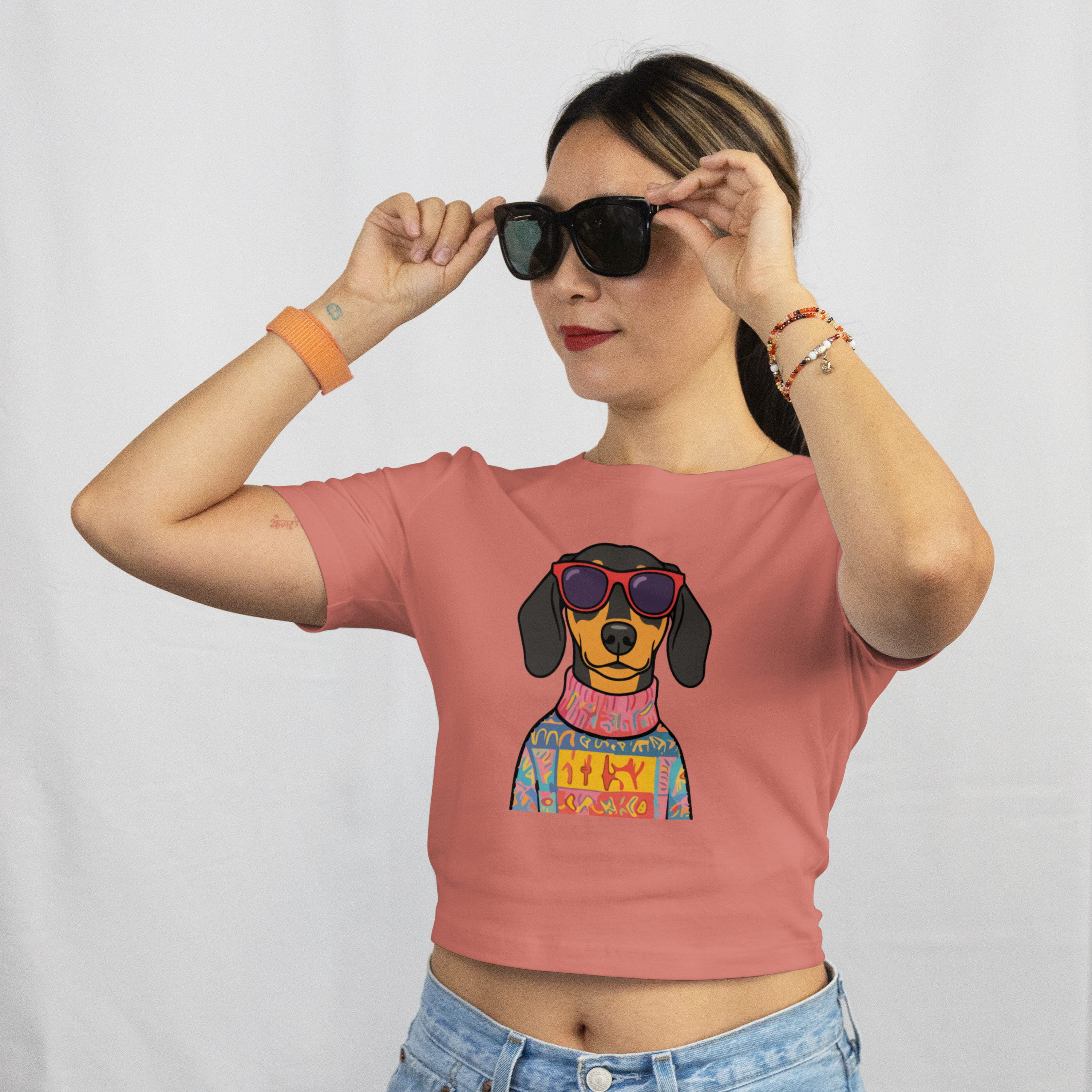 Saint Guas Mood Pet Capsule - Dachshund Premium Crop T-Shirt